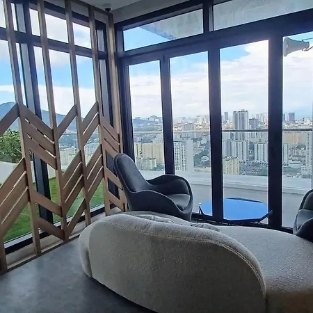 Stylish Urban Suite Penang - With Infinite Pool Jelutong Exterior photo