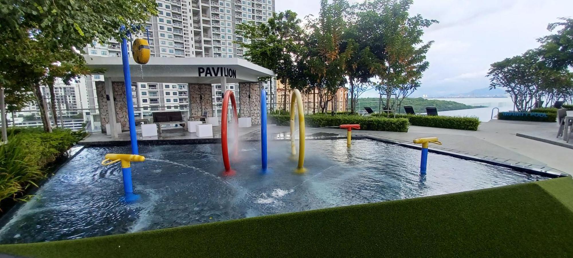Stylish Urban Penang - With Infinite Pool